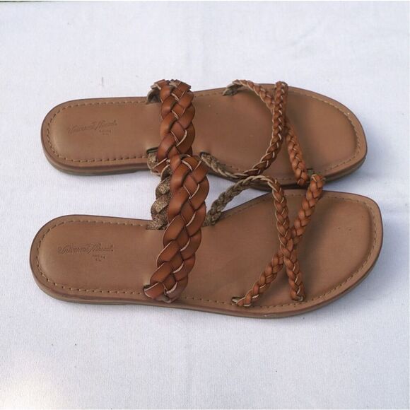 Universal Thread Brown Braided Faux Leather Sandals - Picture 4 of 8